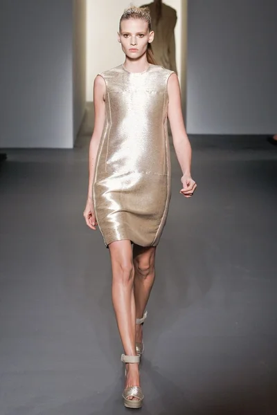 Look 34